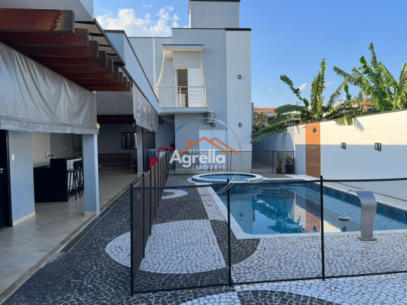 Imagem Casa com 4 Quartos à Venda, 300 m² em Parque Residencial Cambuí - Mogi Guaçu Imagem Casa com 4 Quartos à Venda, 300 m² em Parque Residencial Cambuí - Mogi Guaçu