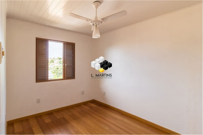 Imagem Casa com 5 Quartos à Venda, 150 m² em Partenon - Porto Alegre Imagem Casa com 5 Quartos à Venda, 150 m² em Partenon - Porto Alegre