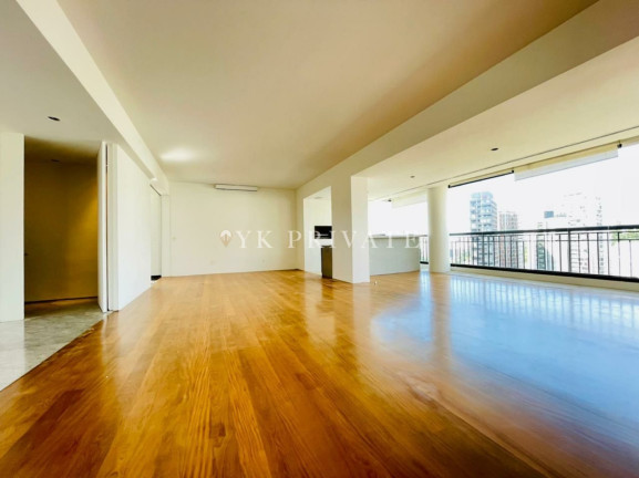 Imagem Apartamento com 3 Quartos à Venda, 215 m² em Sumaré - São Paulo