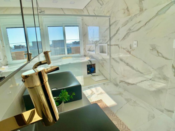 Imagem Casa com 3 Quartos à Venda, 300 m² em Centro - Xangri-lá Imagem Casa com 3 Quartos à Venda, 300 m² em Centro - Xangri-lá