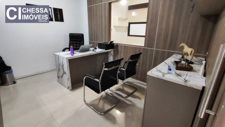 Imagem Sala Comercial à Venda, 79 m² em Centro - Balneário Camboriú Imagem Sala Comercial à Venda, 79 m² em Centro - Balneário Camboriú