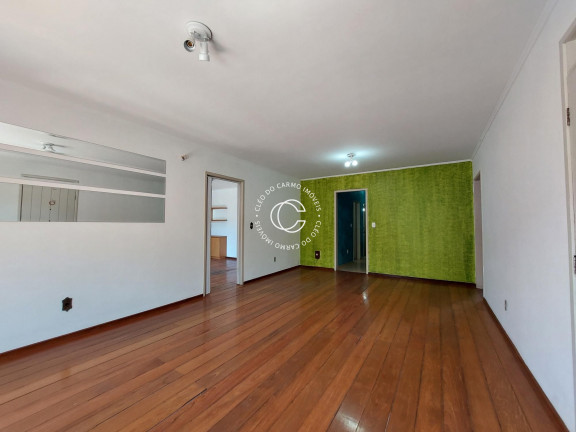 Imagem Apartamento com 3 Quartos à Venda, 157 m² em Nossa Senhora De Lourdes - Santa Maria Imagem Apartamento com 3 Quartos à Venda, 157 m² em Nossa Senhora De Lourdes - Santa Maria