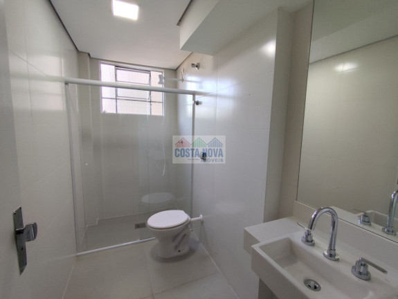 Imagem Apartamento com 2 Quartos à Venda, 90 m²