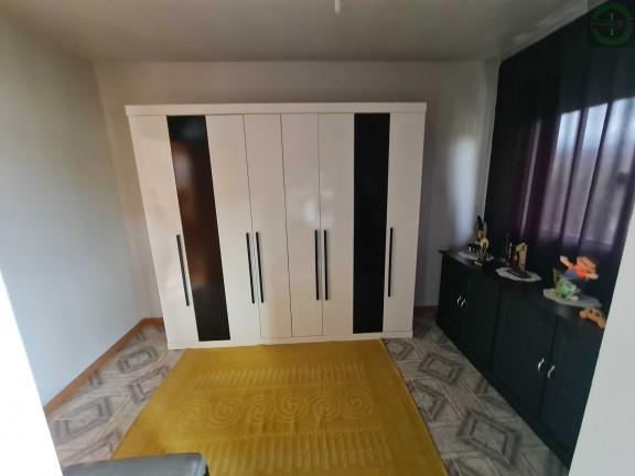 Imagem Casa com 3 Quartos à Venda, 130 m² em Contorno - Ponta Grossa Imagem Casa com 3 Quartos à Venda, 130 m² em Contorno - Ponta Grossa
