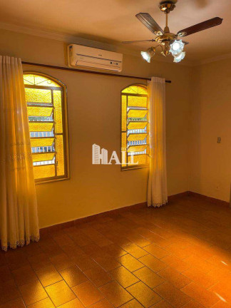 Imagem Casa com 3 Quartos à Venda, 184 m² em Vila Santo Antônio - São José Do Rio Preto Imagem Casa com 3 Quartos à Venda, 184 m² em Vila Santo Antônio - São José Do Rio Preto