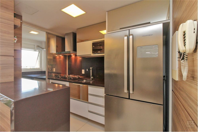 Imagem Apartamento com 2 Quartos à Venda, 81 m² em Passo Da Areia - Porto Alegre Imagem Apartamento com 2 Quartos à Venda, 81 m² em Passo Da Areia - Porto Alegre