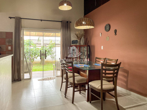 Imagem Casa com 3 Quartos à Venda, 403 m² em Salinas - Balneário Barra Do Sul Imagem Casa com 3 Quartos à Venda, 403 m² em Salinas - Balneário Barra Do Sul