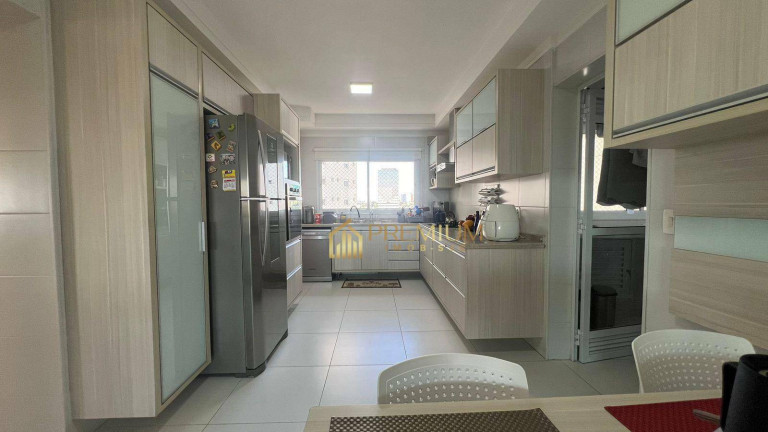 Imagem Apartamento com 4 Quartos à Venda, 259 m² em Jardim Das Colinas - São José Dos Campos