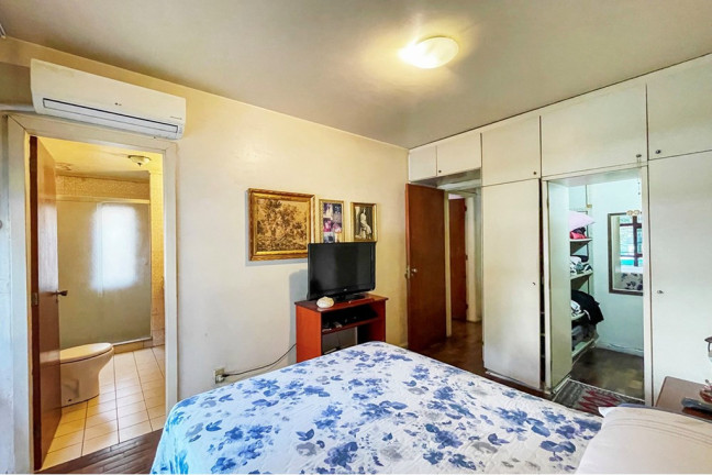 Imagem Apartamento com 3 Quartos à Venda, 115 m² em Petrópolis - Porto Alegre Imagem Apartamento com 3 Quartos à Venda, 115 m² em Petrópolis - Porto Alegre