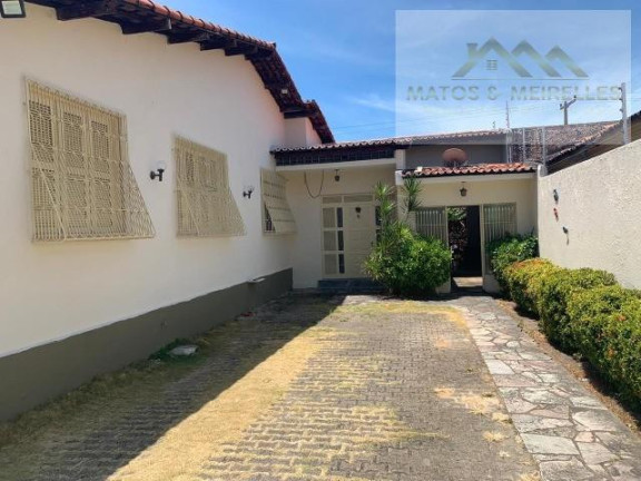 Imagem Casa com 4 Quartos à Venda, 585 m² em Fátima - Fortaleza