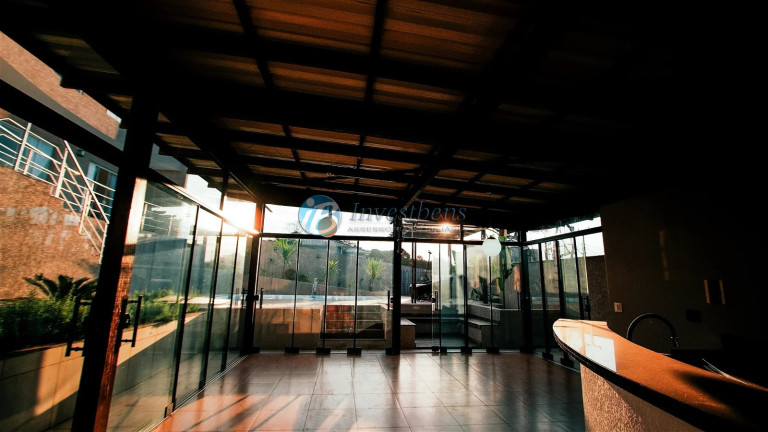 Imagem Casa com 3 Quartos à Venda, 363 m² em Butiatuvinha - Curitiba Imagem Casa com 3 Quartos à Venda, 363 m² em Butiatuvinha - Curitiba