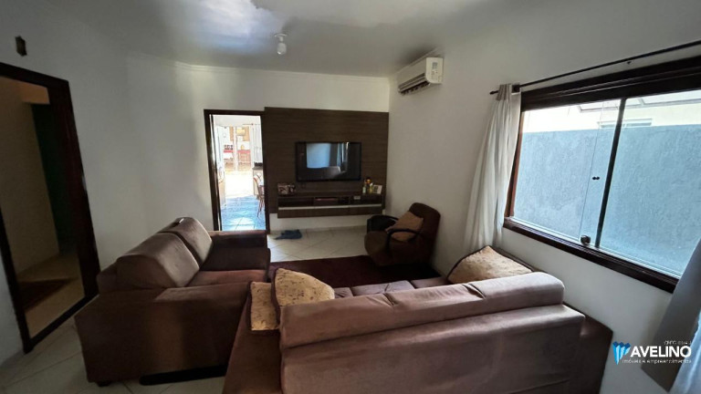 Imagem Casa com 5 Quartos à Venda, 213 m² em Parque Alvorada - Dourados