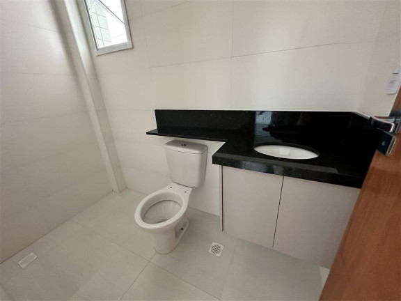 Imagem Apartamento com 2 Quartos à Venda, 79 m² em Mirim - Praia Grande