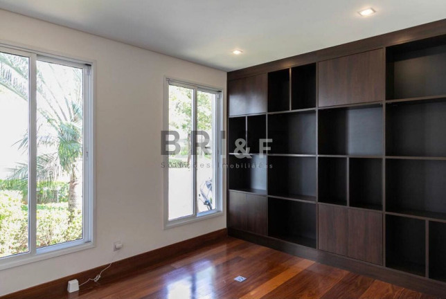 Imagem Casa com 4 Quartos à Venda, 720 m² em Jardim Petropolis - São Paulo Imagem Casa com 4 Quartos à Venda, 720 m² em Jardim Petropolis - São Paulo