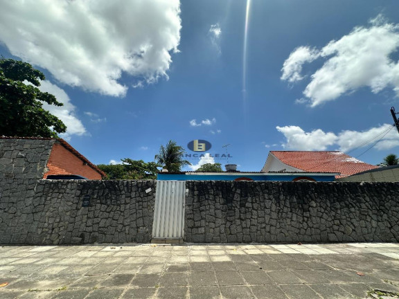 Imagem Casa com 4 Quartos à Venda, 351 m² em Cordeiro - Recife Imagem Casa com 4 Quartos à Venda, 351 m² em Cordeiro - Recife