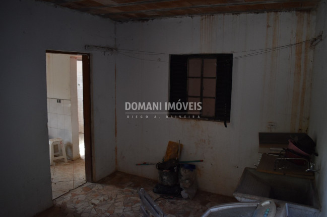 Imagem Casa com 2 Quartos à Venda, 175 m² em Região Da Abernéssia - Campos Do Jordão Imagem Casa com 2 Quartos à Venda, 175 m² em Região Da Abernéssia - Campos Do Jordão