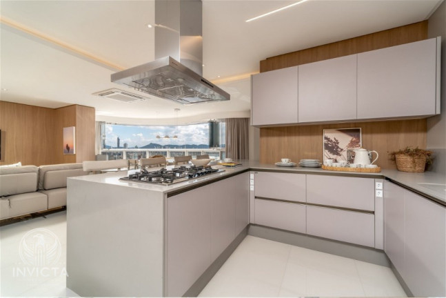 Imagem Apartamento com 4 Quartos à Venda, 237 m² em Barra Sul - Balneário Camboriú Imagem Apartamento com 4 Quartos à Venda, 237 m² em Barra Sul - Balneário Camboriú