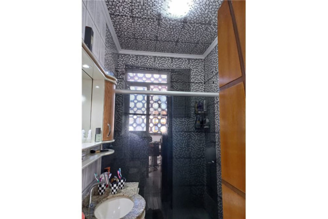 Imagem Imóvel com 2 Quartos à Venda, 92 m² em Santa Cecília - Porto Alegre Imagem Imóvel com 2 Quartos à Venda, 92 m² em Santa Cecília - Porto Alegre