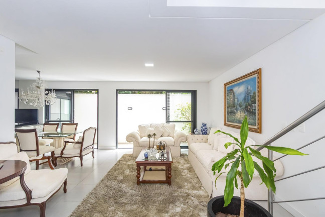 Imagem Casa de Condomínio com 4 Quartos à Venda, 204 m² em Santo Inácio - Curitiba Imagem Casa de Condomínio com 4 Quartos à Venda, 204 m² em Santo Inácio - Curitiba