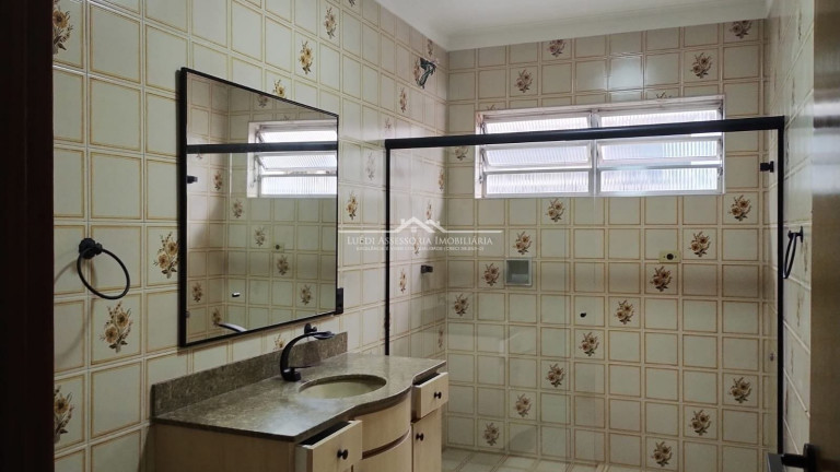 Imagem Sobrado com 4 Quartos à Venda, 236 m² em São João Clímaco - São Paulo Imagem Sobrado com 4 Quartos à Venda, 236 m² em São João Clímaco - São Paulo