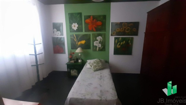 Imagem Casa com 3 Quartos à Venda, 180 m² em Cândida Câmara - Montes Claros Imagem Casa com 3 Quartos à Venda, 180 m² em Cândida Câmara - Montes Claros