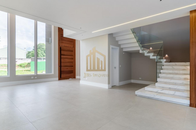 Imagem Casa com 3 Quartos à Venda, 300 m² em Santa Felicidade - Curitiba Imagem Casa com 3 Quartos à Venda, 300 m² em Santa Felicidade - Curitiba
