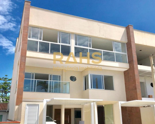 Imagem Casa com 5 Quartos à Venda, 427 m² em Praia Do Capri - São Francisco Do Sul Imagem Casa com 5 Quartos à Venda, 427 m² em Praia Do Capri - São Francisco Do Sul