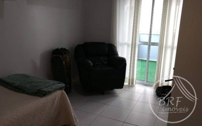 Imagem Apartamento com 3 Quartos à Venda, 284 m² em Canto Balneário - Florianópolis Imagem Apartamento com 3 Quartos à Venda, 284 m² em Canto Balneário - Florianópolis