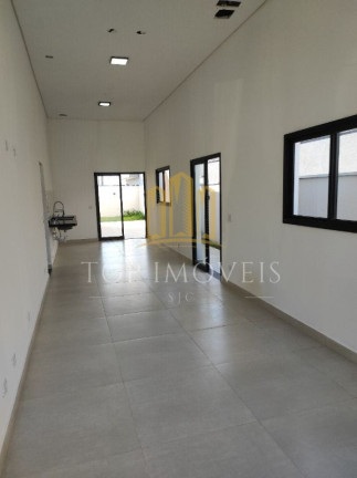 Imagem Casa de Condomínio com 3 Quartos à Venda, 250 m² em Parque Residencial Maria Elmira - Caçapava