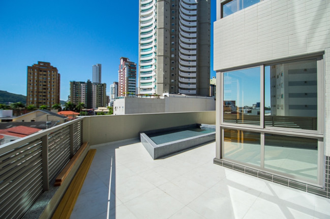 Imagem Imóvel com 3 Quartos à Venda, em Praia Brava De Itajaí - Itajaí Imagem Imóvel com 3 Quartos à Venda, em Praia Brava De Itajaí - Itajaí