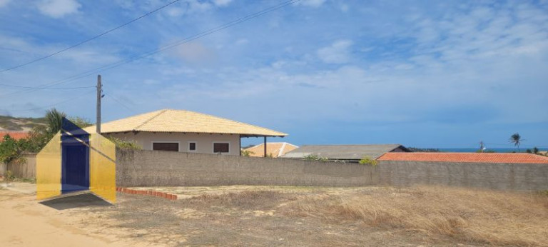 Imagem Casa com 2 Quartos à Venda, 117 m²