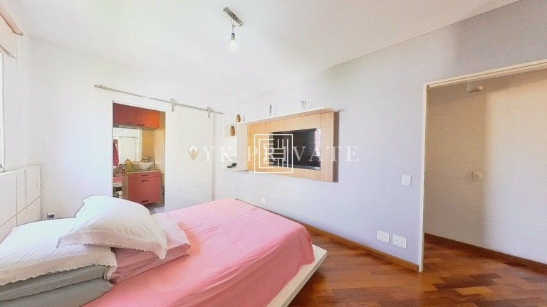 Imagem Apartamento com 2 Quartos à Venda, 118 m² em Sumaré - São Paulo