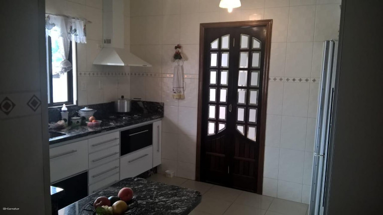 Imagem Sobrado com 3 Quartos à Venda, 331 m² em Bocaina - Ribeirão Pires Imagem Sobrado com 3 Quartos à Venda, 331 m² em Bocaina - Ribeirão Pires