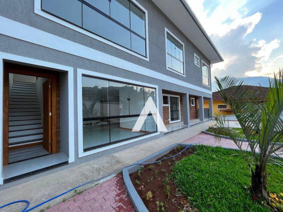 Imagem Casa com 3 Quartos à Venda, 140 m² em Comary - Teresópolis Imagem Casa com 3 Quartos à Venda, 140 m² em Comary - Teresópolis