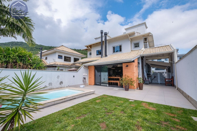 Casa com 3 Quartos à Venda, 122 m² em Cachoeira Do Bom Jesus - Florianópolis