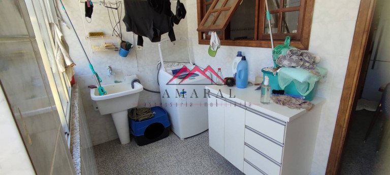 Imagem Casa com 3 Quartos à Venda, 240 m² em Praia De Itaipuacu (itaipuacu) - Maricá Imagem Casa com 3 Quartos à Venda, 240 m² em Praia De Itaipuacu (itaipuacu) - Maricá