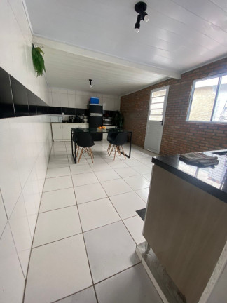Imagem Casa com 2 Quartos à Venda, em Costa E Silva - Porto Alegre Imagem Casa com 2 Quartos à Venda, em Costa E Silva - Porto Alegre