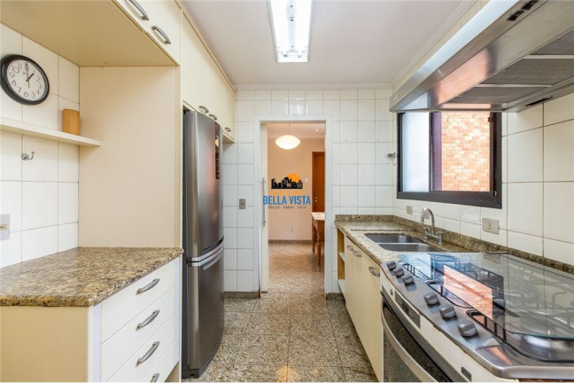 Imagem Apartamento com 3 Quartos à Venda,  em Moema - São Paulo