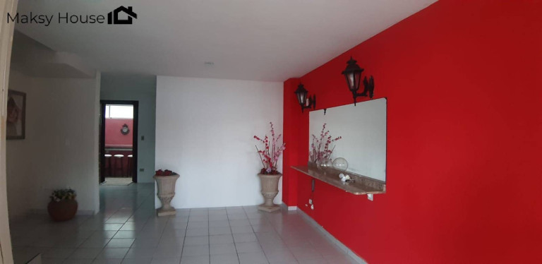 Imagem Sobrado com 3 Quartos à Venda, em Centro - Guaratuba Imagem Sobrado com 3 Quartos à Venda, em Centro - Guaratuba