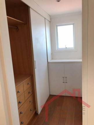 Imagem Casa com 4 Quartos à Venda, 400 m² em Alphaville - Barueri Imagem Casa com 4 Quartos à Venda, 400 m² em Alphaville - Barueri