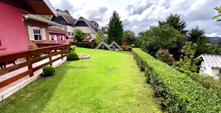 Imagem Casa com 3 Quartos à Venda, 190 m² em Vila Inglesa - Campos Do Jordão Imagem Casa com 3 Quartos à Venda, 190 m² em Vila Inglesa - Campos Do Jordão