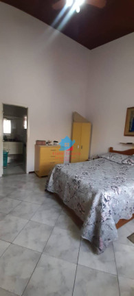 Imagem Casa com 2 Quartos à Venda, 360 m² em Centro - Vinhedo Imagem Casa com 2 Quartos à Venda, 360 m² em Centro - Vinhedo