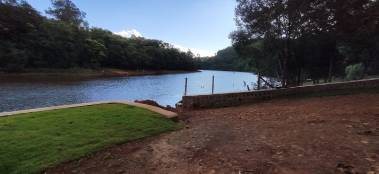 Imagem Casa com 4 Quartos à Venda, 300 m² em Centro - Boa Vista Da Aparecida