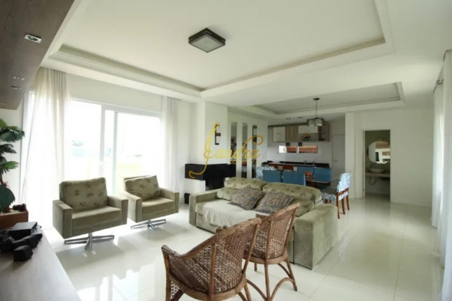 Imagem Casa de Condomínio com 3 Quartos à Venda, 200 m² em Atlantida Sul - Osorio Imagem Casa de Condomínio com 3 Quartos à Venda, 200 m² em Atlantida Sul - Osorio