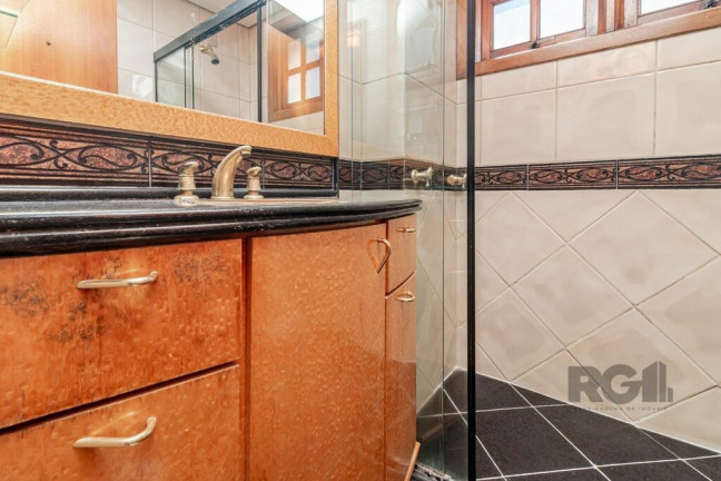 Imagem Apartamento com 3 Quartos à Venda, 118 m² em Menino Deus - Porto Alegre Imagem Apartamento com 3 Quartos à Venda, 118 m² em Menino Deus - Porto Alegre