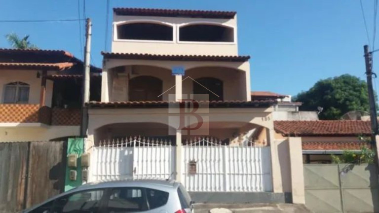 Casa com 3 Quartos à Venda, 210 m² em Mutuá - São Gonçalo