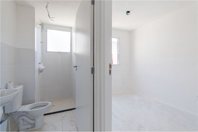 Imagem Imóvel com 2 Quartos à Venda, em Rio Branco - Canoas Imagem Imóvel com 2 Quartos à Venda, em Rio Branco - Canoas