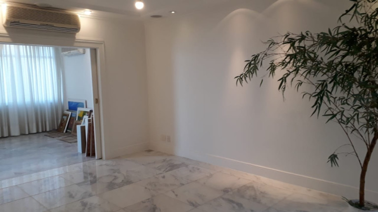 Imagem Cobertura com 4 Quartos à Venda, 561 m² em Copacabana - Rio De Janeiro Imagem Cobertura com 4 Quartos à Venda, 561 m² em Copacabana - Rio De Janeiro