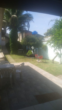 Imagem Casa com 3 Quartos à Venda, 360 m²