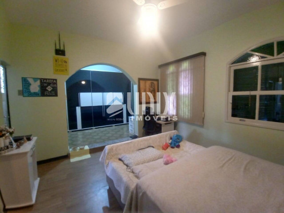 Imagem Casa com 4 Quartos à Venda, 140 m² em Centro - Campos Dos Goytacazes Imagem Casa com 4 Quartos à Venda, 140 m² em Centro - Campos Dos Goytacazes